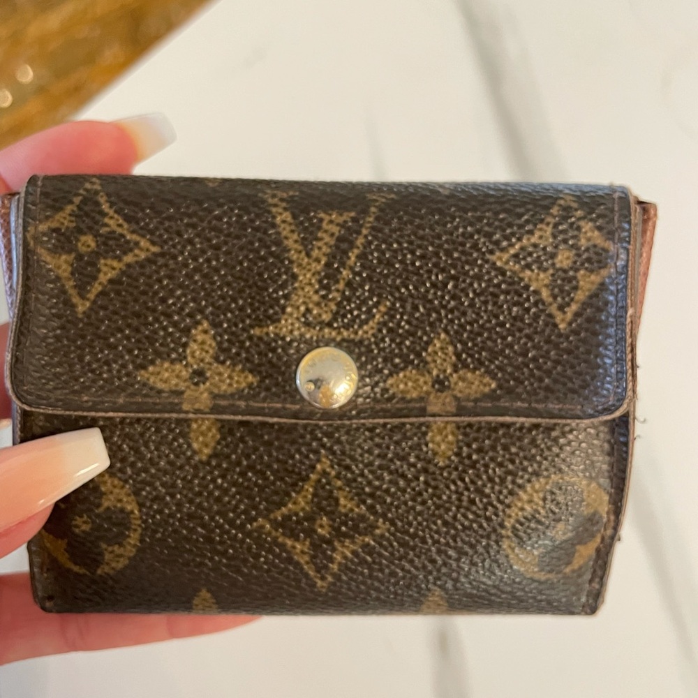 Authentic Louis Vuitton Portumone Bier Cult Credit